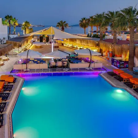 Sapphire Club Hotel-2
