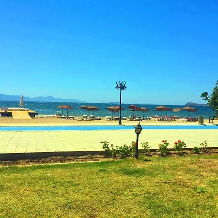 Sun And Sea Beach Hotel-3