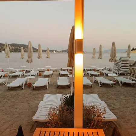 Uzhan Beach Hotel-2