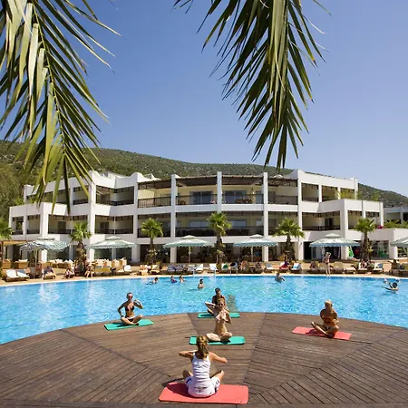 Latanya Park Resort-2