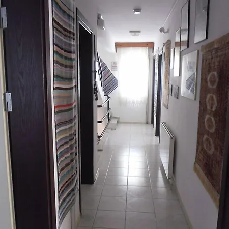 Cam Hotel-2