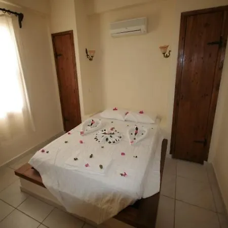 Mandarin Apartments-3
