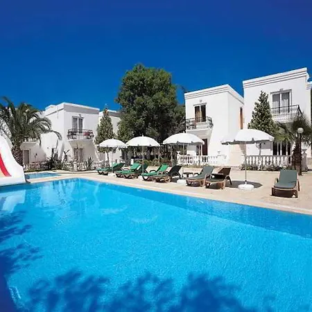 Artinus Hotel Torba-2