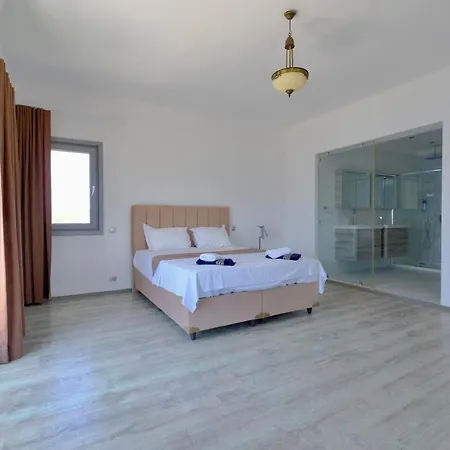 Ultra Lueks Villa-3