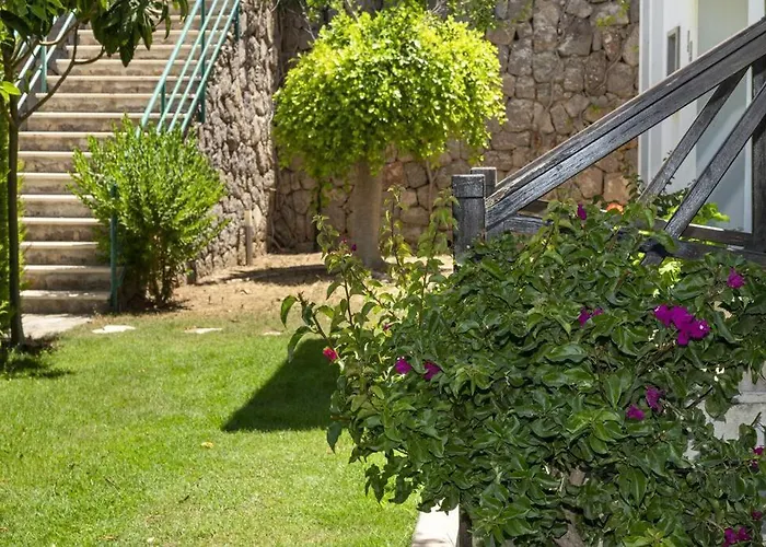 Private Charming House With Sea View & Shared Pool In Bodrum