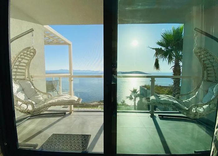 Luxury Resort Home W/ Sea And Sunset View In Gumusluk Bodrum