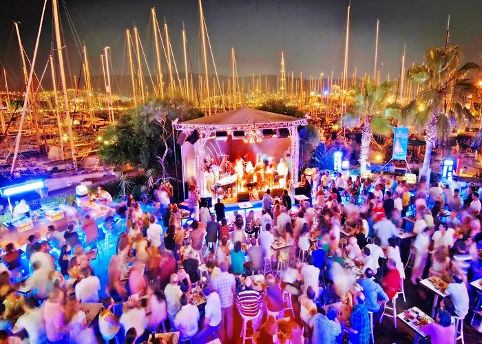 Bodrum hotels near Bodrum Belediyesi