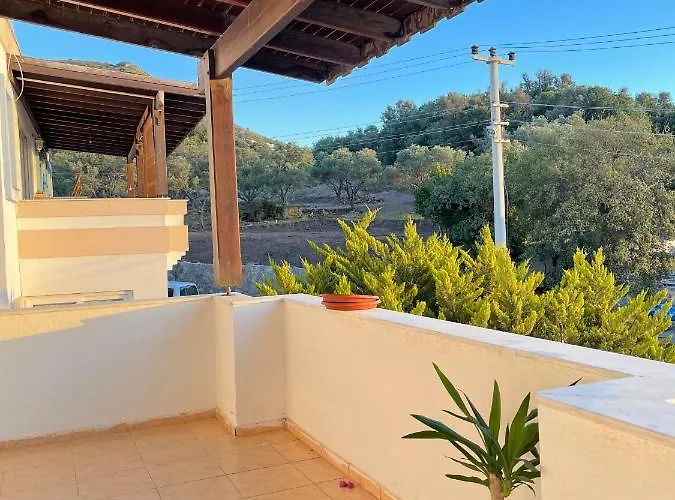 Lovely Bodrum Home With An Amazing Sunset Sea View acceptant les animaux
