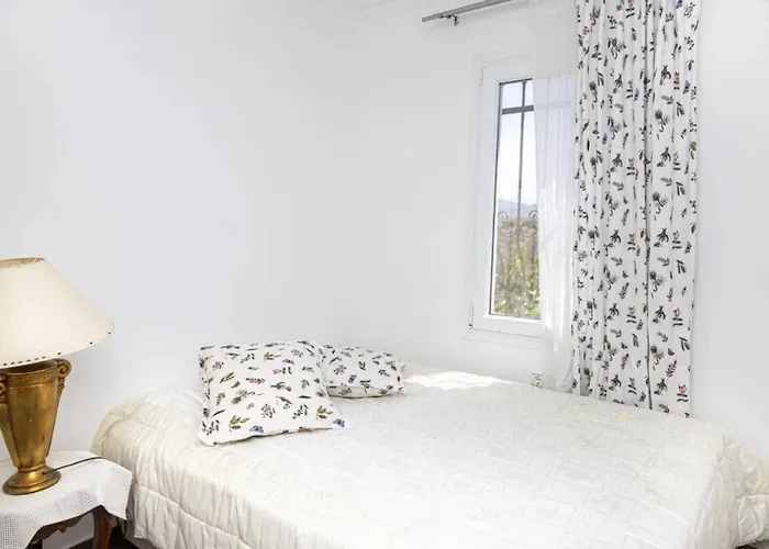Comfortable Triplex 5 Min To The Beach With Garden In Bodrum