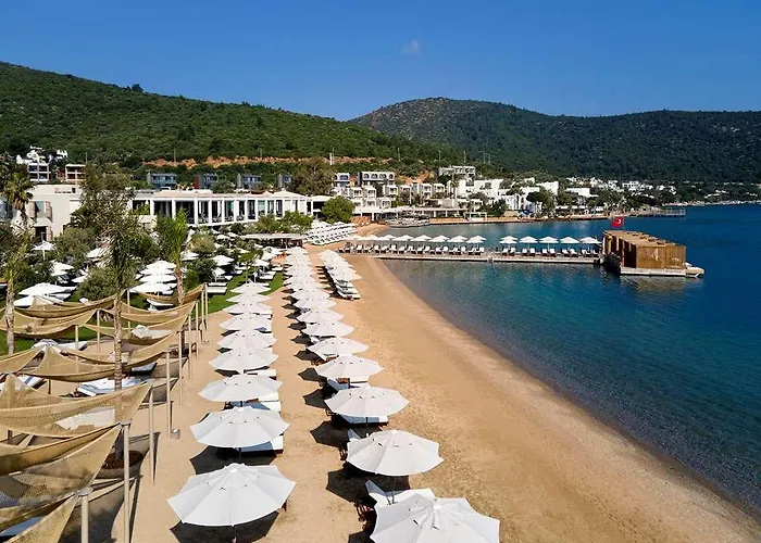 Voyage Torba Otel Bodrum