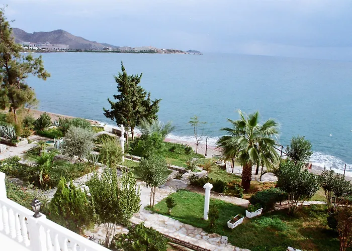 Chronos Beach Akyarlar